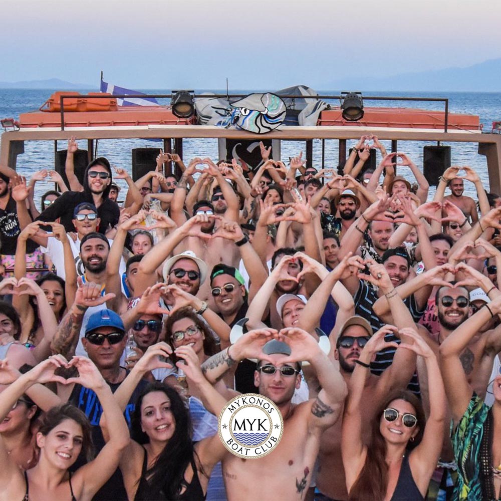 Boat party Mykonos